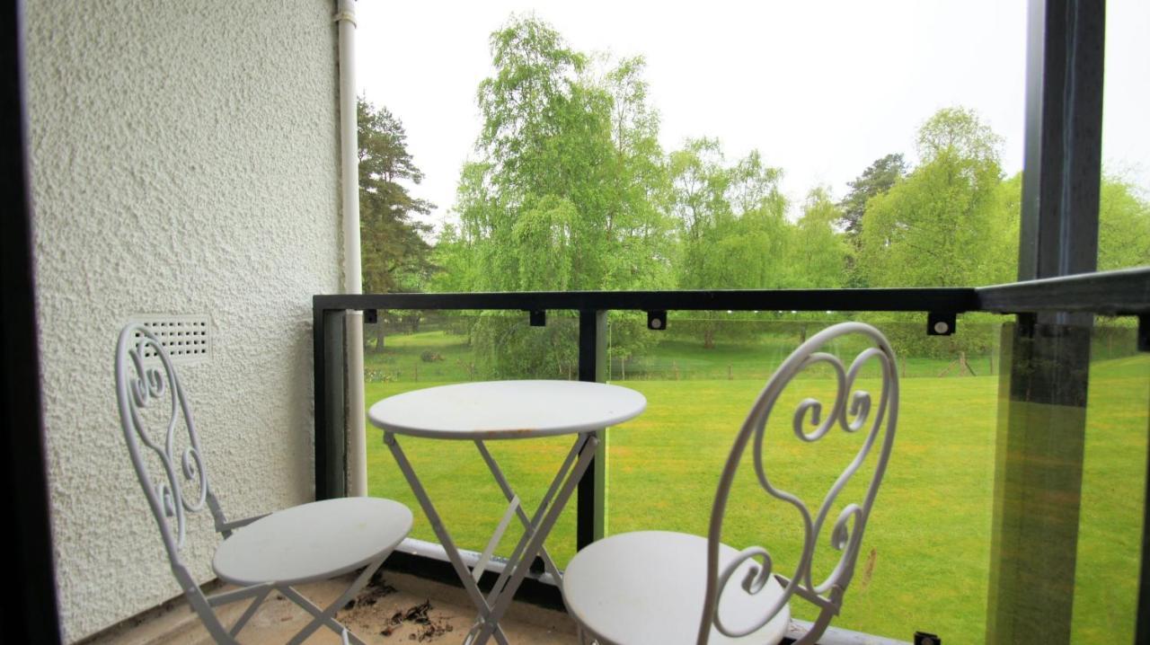 44 Guthrie Court Villa Auchterarder Eksteriør billede